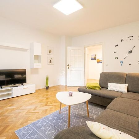 Ferienwohnung Zum Wohlfuehlen エッセン エクステリア 写真