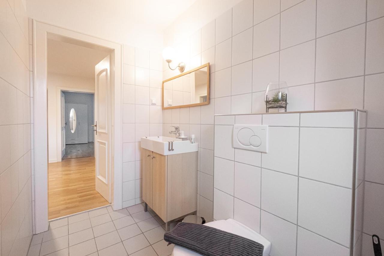 Ferienwohnung Zum Wohlfuehlen エッセン エクステリア 写真